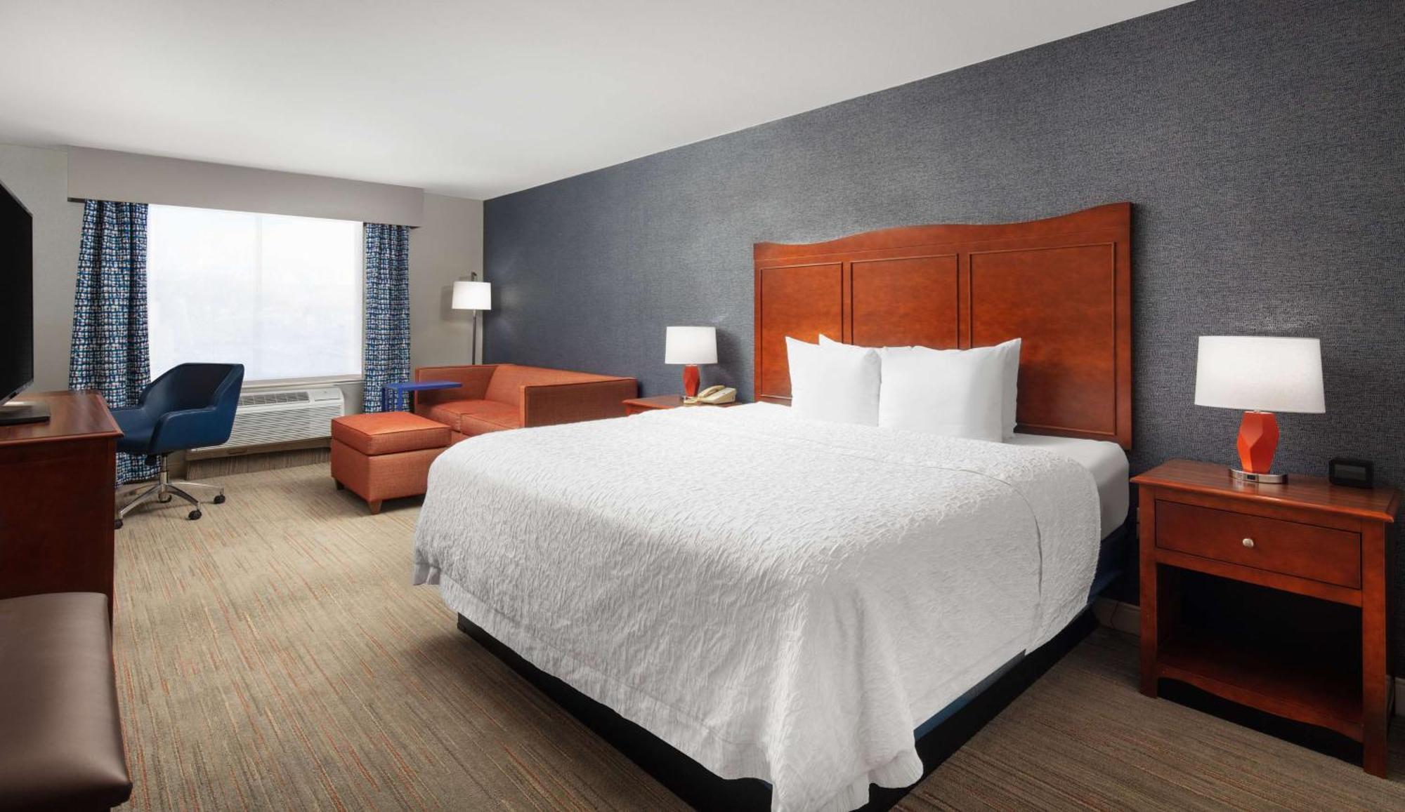 Hotel Hampton